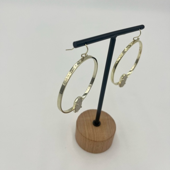 Kendra Scott Elora Hoop Earrings - Picture 5 of 5